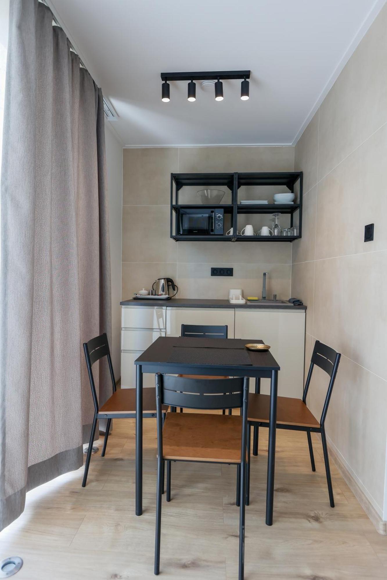 Apartment Gyulai Varpark 2 *